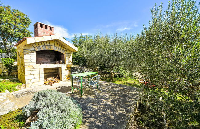 3 bedroom House in Jasenice with garden and terrace - Photo 24