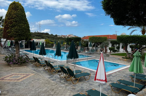 Foto 14 - Nikolas Villas