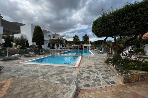 Foto 13 - Nikolas Villas