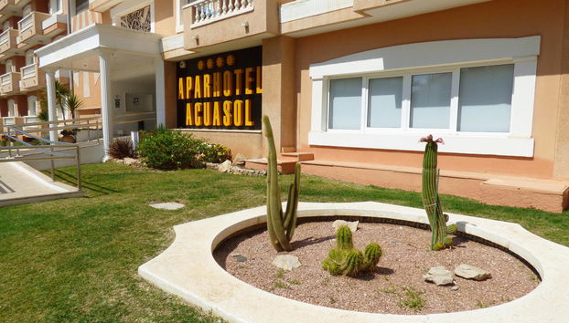 Aparthotel Acuasol - Photo 4