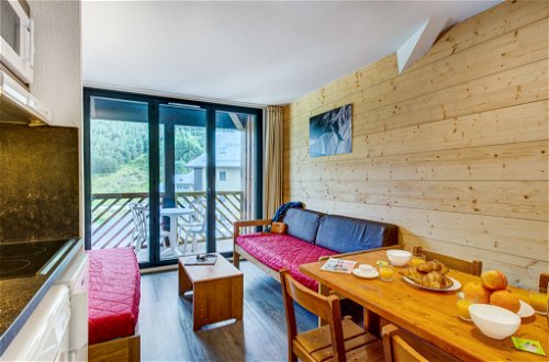 Foto 7 - Apartamento de 1 habitación en Germ con piscina y vistas a la montaña