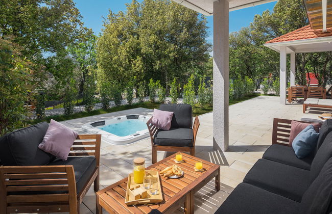 Casa de 3 quartos em Bale com piscina e terraço - Foto 16
