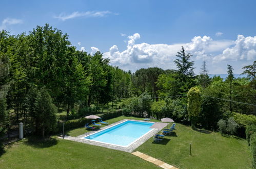 Foto 6 - Casa de 3 quartos em Borgo San Lorenzo com piscina privada e jardim