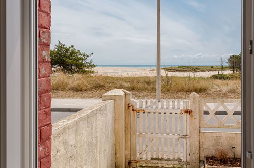 Photo 17 - 2 bedroom Apartment in Port-Bail-sur-Mer with terrace and sea view