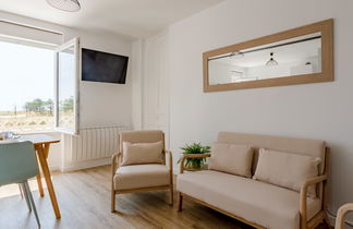 Photo 3 - 2 bedroom Apartment in Port-Bail-sur-Mer with terrace and sea view