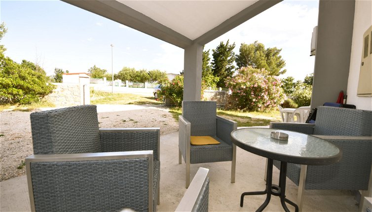 Photo 1 - 2 bedroom Apartment in Starigrad with terrace and sea view