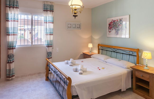 Casa de 3 quartos em Calp com piscina privada e jardim - Foto 5