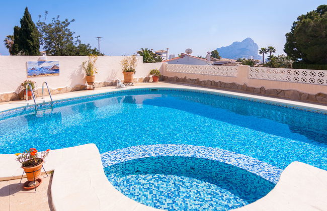 Casa de 3 quartos em Calp com piscina privada e jardim - Foto 27