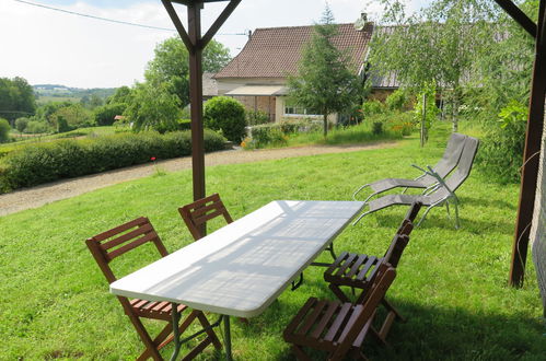 Photo 19 - Maison de 2 chambres à Lascaux avec jardin et terrasse