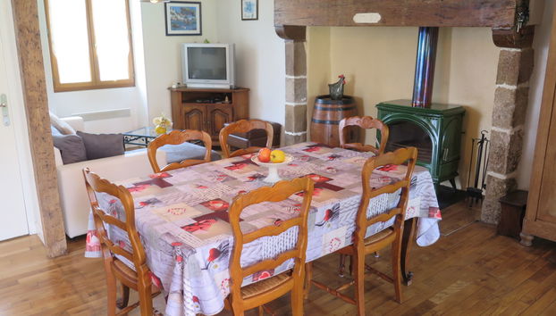 3 bedroom House in Lascaux with garden and terrace - Photo 5