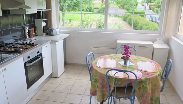 3 bedroom House in Lascaux with garden and terrace - Photo 4
