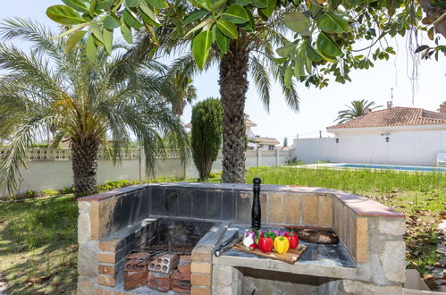 Photo 14 - 4 bedroom House in Alcanar with private pool and garden