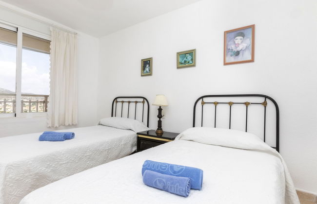 4 bedroom Apartment in Peñíscola with swimming pool and garden - Photo 15