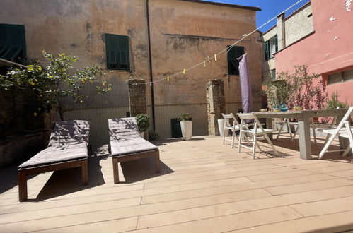 Photo 25 - Maison de 3 chambres à Imperia avec jardin et terrasse