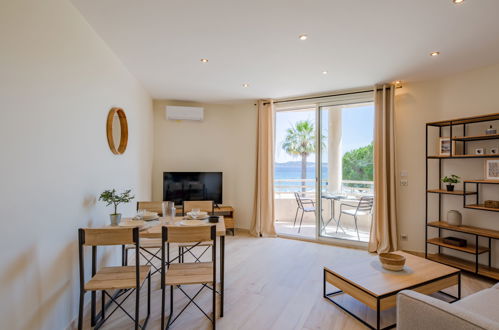 Foto 13 - Apartamento de 1 quarto em Sainte-Maxime com vistas do mar