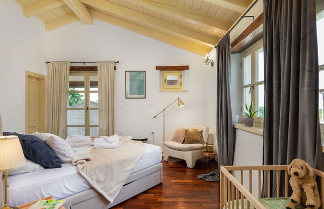 Casa de 4 quartos em Tinjan com piscina privada e jardim - Foto 31