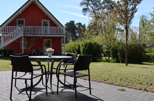 Photo 1 - Appartement de 2 chambres à Röbel/Müritz avec terrasse et vues sur la montagne