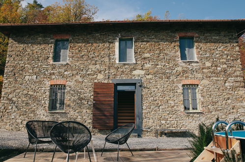 Foto 6 - Casa con 3 camere da letto a Dego con piscina privata e giardino