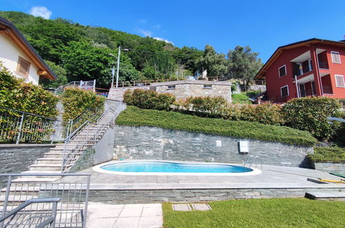 Foto 3 - Appartamento con 2 camere da letto a San Siro con piscina e vista sulle montagne