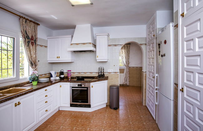 Casa de 5 quartos em Jávea com piscina privada e jardim - Foto 7