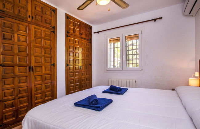 Casa de 5 quartos em Jávea com piscina privada e jardim - Foto 17