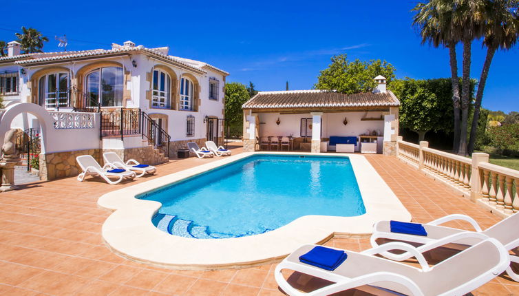 Foto 1 - Casa de 4 quartos em Jávea com piscina privada e vistas do mar