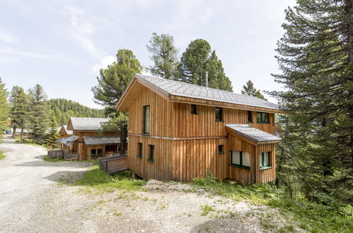 Foto 1 - Casa con 5 camere da letto a Stadl-Predlitz con vasca idromassaggio e vista sulle montagne