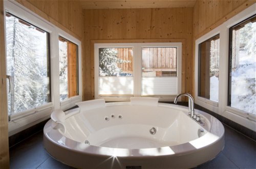 Photo 5 - Maison de 5 chambres à Stadl-Predlitz avec bain à remous et vues sur la montagne