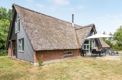 Foto 35 - Casa de 5 quartos em Henne com piscina privada e terraço