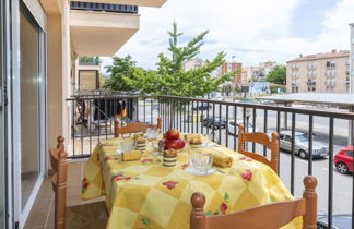 Photo 2 - Appartement de 3 chambres à Calonge i Sant Antoni avec piscine et vues à la mer