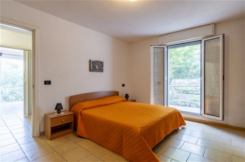 Photo 9 - 1 bedroom Apartment in Chiusanico with swimming pool and garden