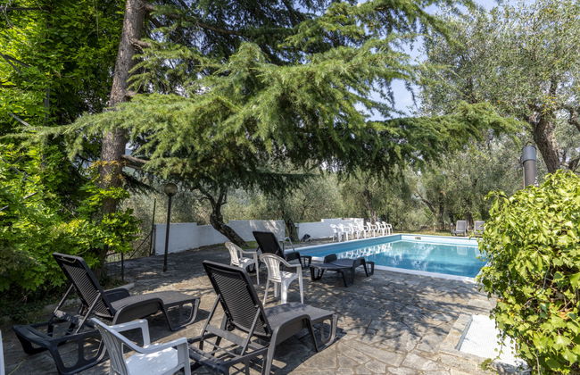 Apartamento de 2 quartos em Chiusanico com piscina e jardim - Foto 18