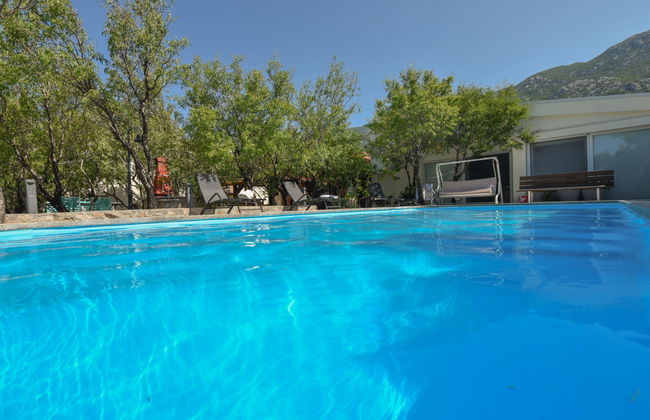 Appartamento con 3 camere da letto a Karlobag con piscina e terrazza - Foto 16
