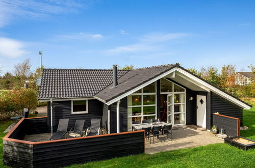 Photo 11 - 3 bedroom House in Tarm with terrace