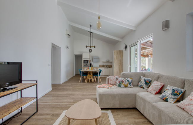 Casa de 5 quartos em Saint-Cyr-sur-Mer com jardim e terraço - Foto 1
