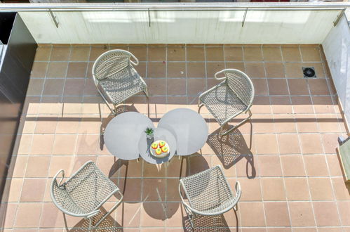 Photo 2 - 4 bedroom House in Figueres with garden and terrace