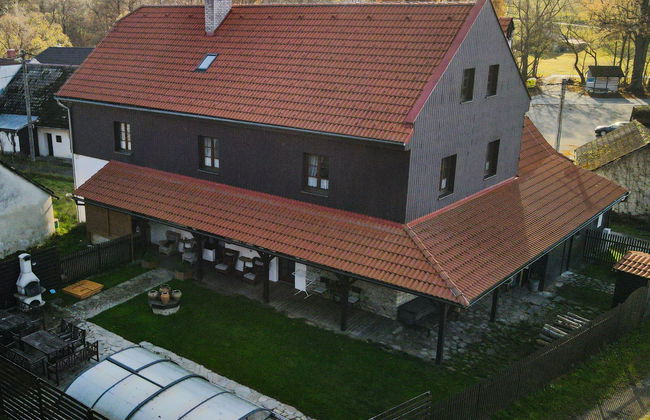 Casa de 7 quartos em Nový Jimramov com piscina privada e jardim - Foto 30