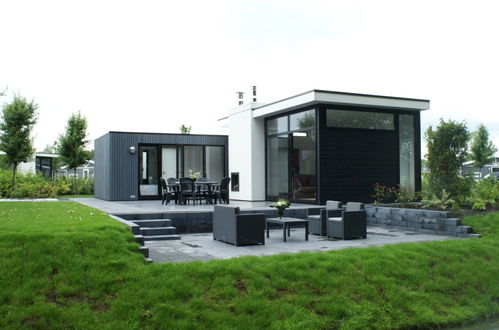 Photo 1 - Maison de 3 chambres à Velsen-Zuid avec piscine et jardin