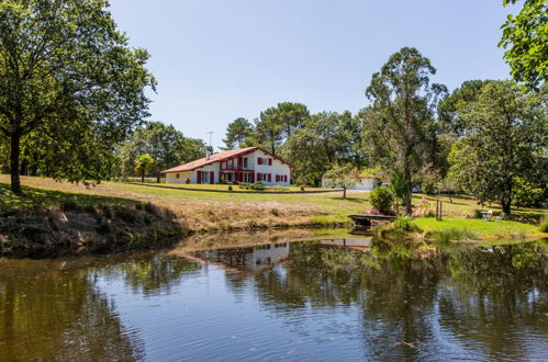 Foto 3 - Casa de 4 quartos em Magescq com piscina privada e jardim