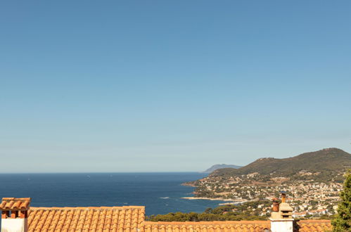 Foto 2 - Apartamento de 1 habitación en Carqueiranne con terraza y vistas al mar