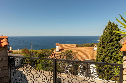 Photo 16 - 1 bedroom Apartment in Carqueiranne with terrace and sea view