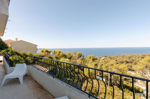 Photo 14 - 1 bedroom Apartment in Carqueiranne with terrace and sea view