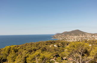 Foto 3 - Apartamento de 1 quarto em Carqueiranne com terraço e vistas do mar