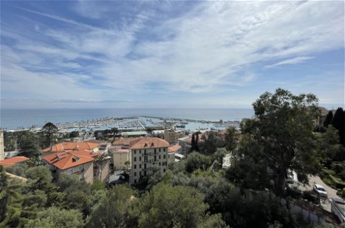 Photo 20 - 3 bedroom Apartment in Imperia with sea view