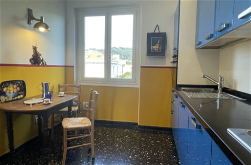 Photo 10 - 3 bedroom Apartment in Imperia with sea view