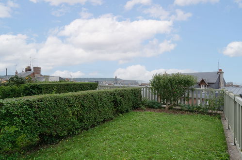 Photo 20 - Apartment in Trouville-sur-Mer with garden and sea view