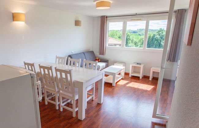 Apartamento de 3 quartos em Cassen com piscina e terraço - Foto 9
