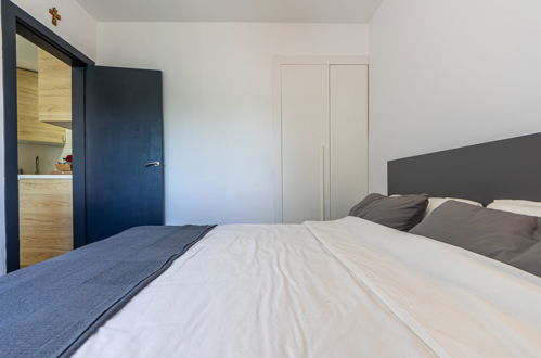 Foto 11 - Appartamento con 1 camera da letto a Cubelles con vista mare
