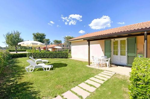 Foto 2 - Appartamento con 1 camera da letto a Rosignano Marittimo con piscina e vista mare