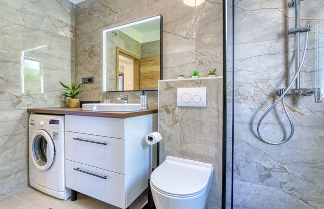 Apartamento de 3 quartos em Lovran com piscina e jardim - Foto 28